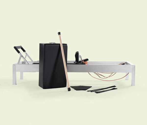 Заказать Реформер классический для пилатес Balanced Body Contrology Reformer